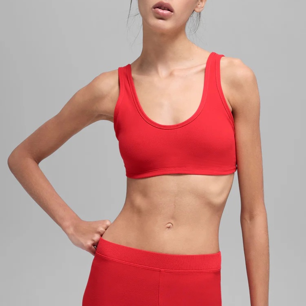 Alo new with tags Alosoft Center Stage Bra Bright red small - Picture 5 of 6